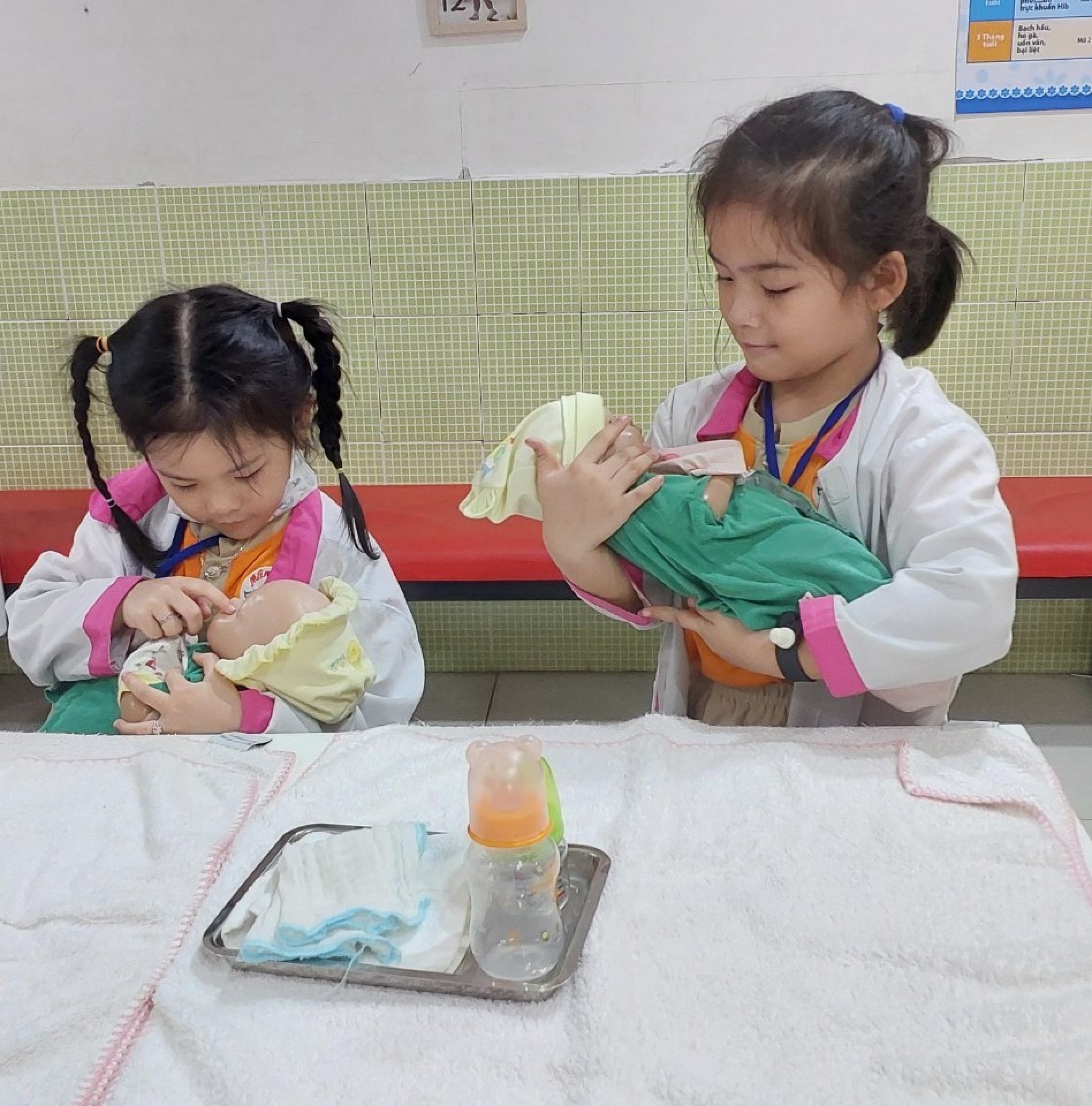 THÀNH PHỐ HƯỚNG NGHIỆP VIETOPIA - 2023 - LỚP LÁ