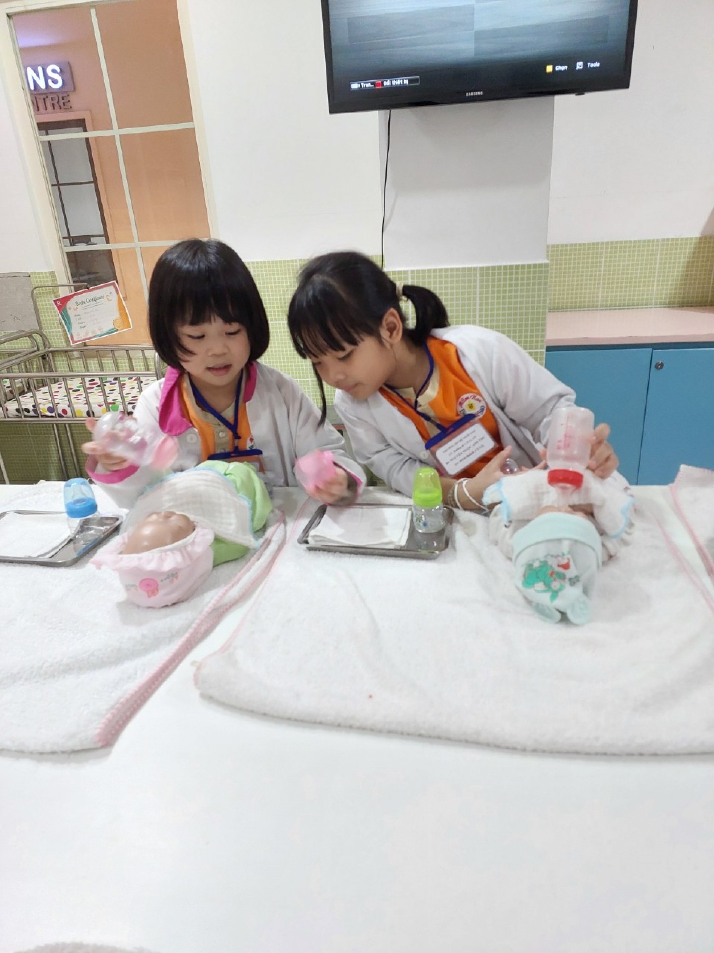 THÀNH PHỐ HƯỚNG NGHIỆP VIETOPIA - 2023 - LỚP LÁ