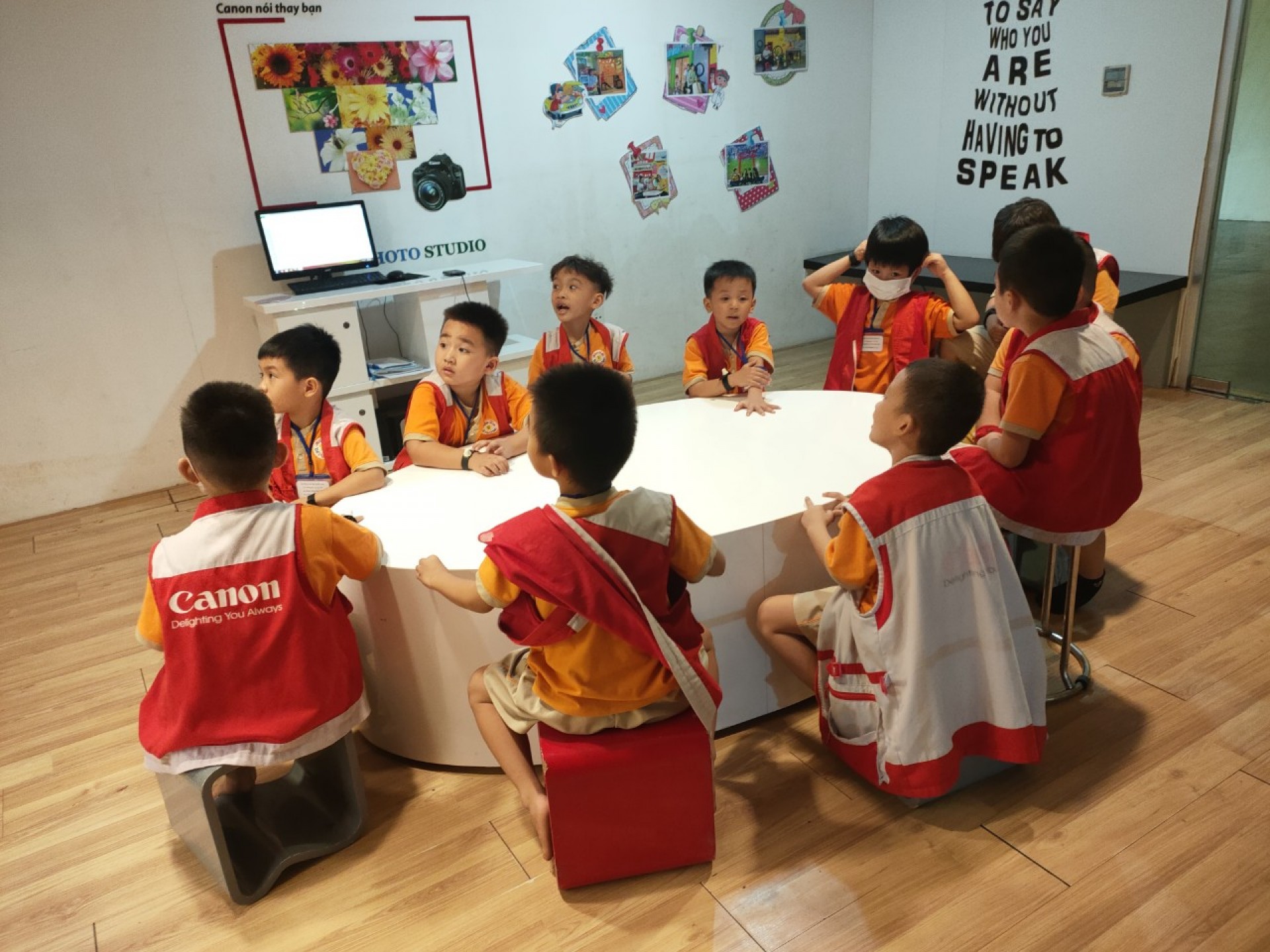 THÀNH PHỐ HƯỚNG NGHIỆP VIETOPIA - 2023 - LỚP LÁ