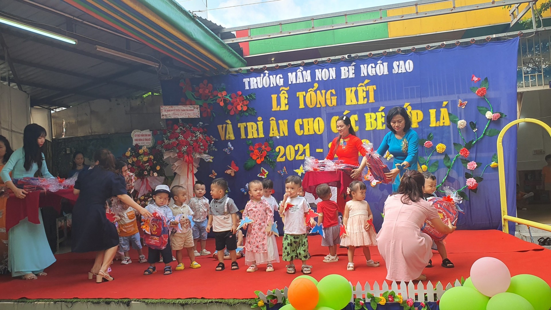 LỄ TỔNG KẾT VÀ TRI ÂN CỦA CÁC BÉ LỚP LÁ NĂM 2021-2022