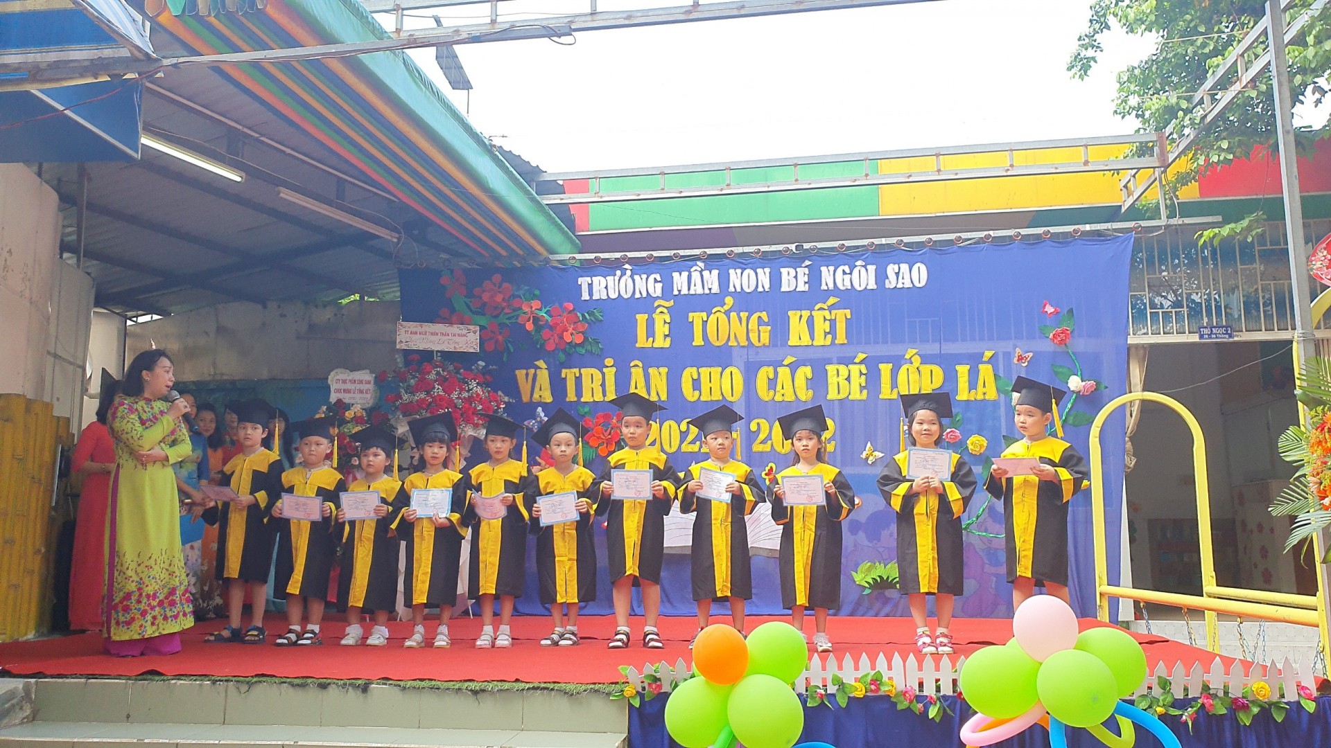 LỄ TỔNG KẾT VÀ TRI ÂN CỦA CÁC BÉ LỚP LÁ NĂM 2021-2022