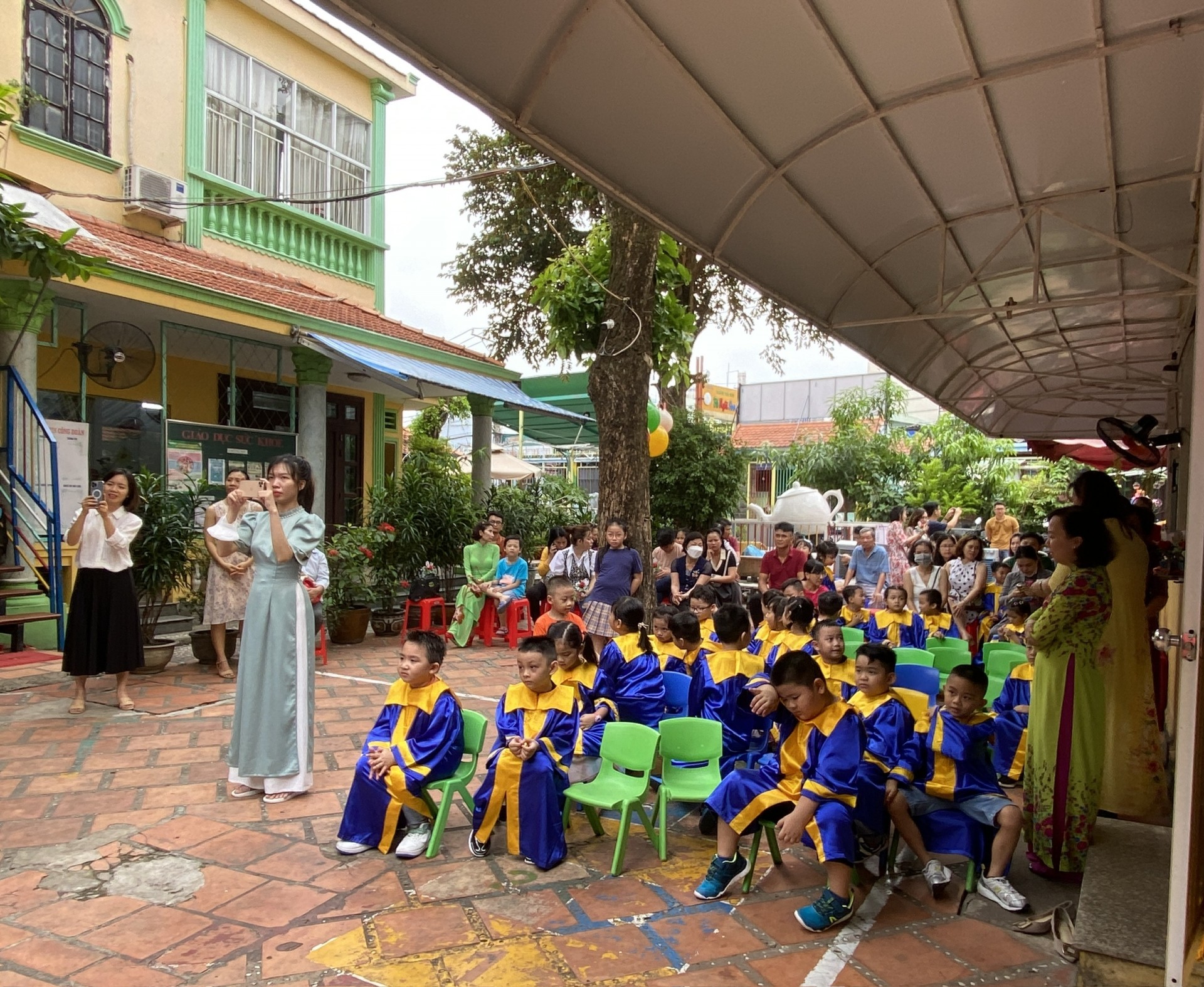 LỄ TRI ÂN CỦA CÁC BÉ LỚP LÁ NH - 2022 - 2023