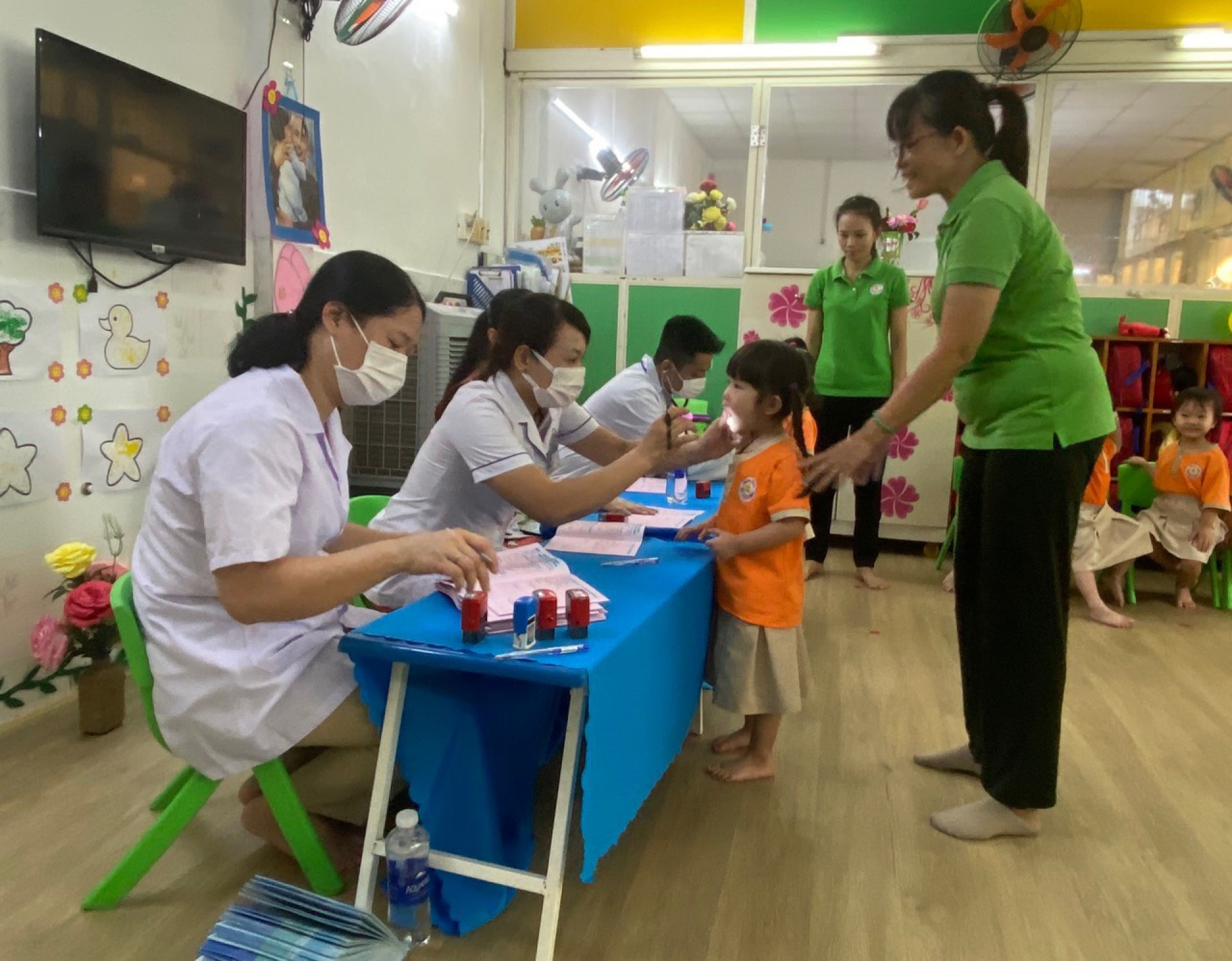 KHÁM SỨC KHỎE CHO BÉ 2023