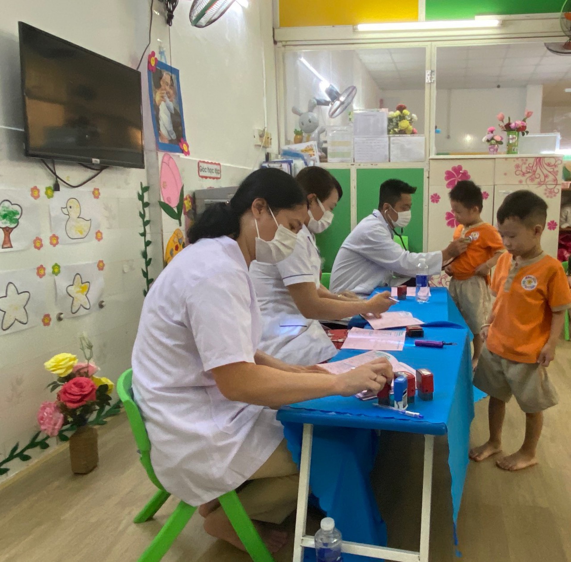 KHÁM SỨC KHỎE CHO BÉ 2023