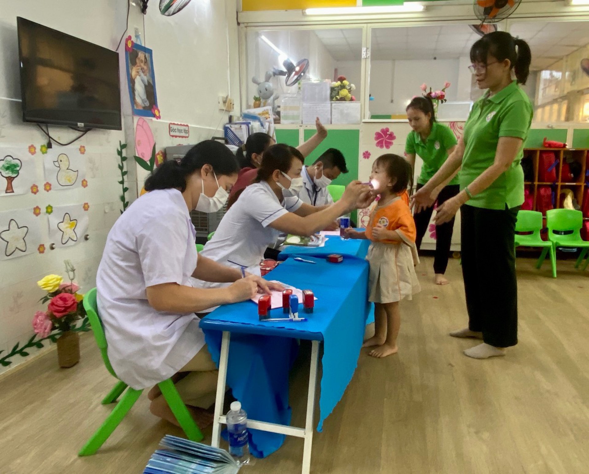 KHÁM SỨC KHỎE CHO BÉ 2023