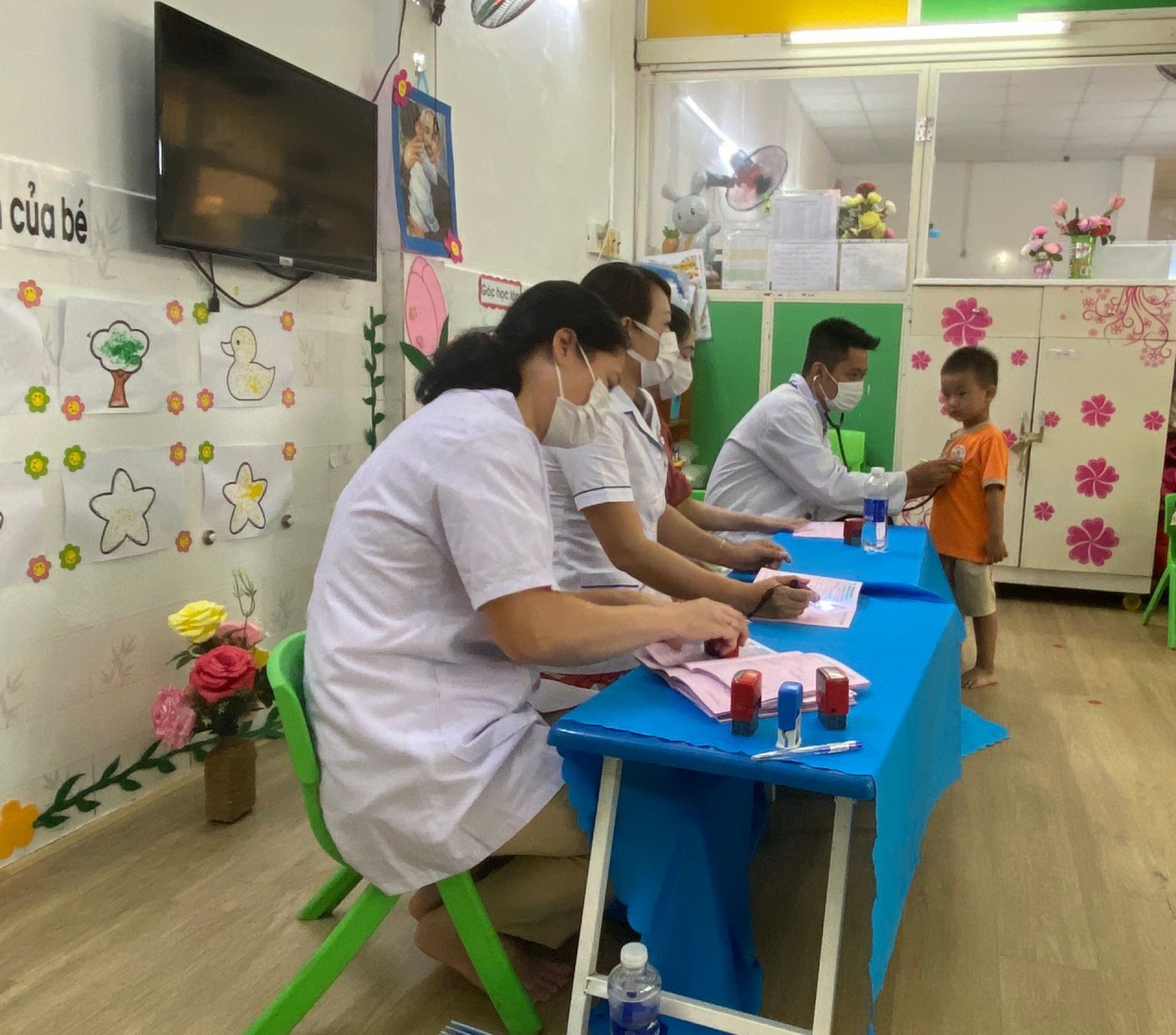 KHÁM SỨC KHỎE CHO BÉ 2023