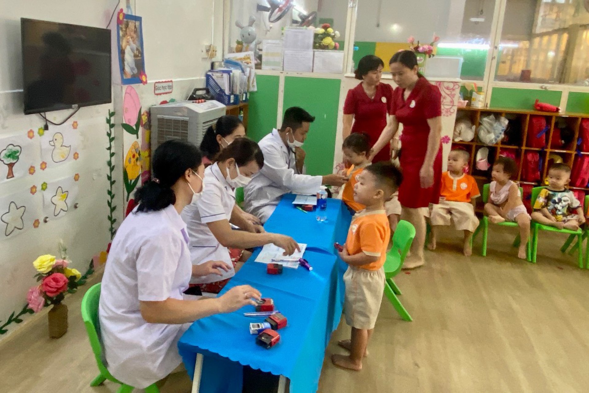 KHÁM SỨC KHỎE CHO BÉ 2023