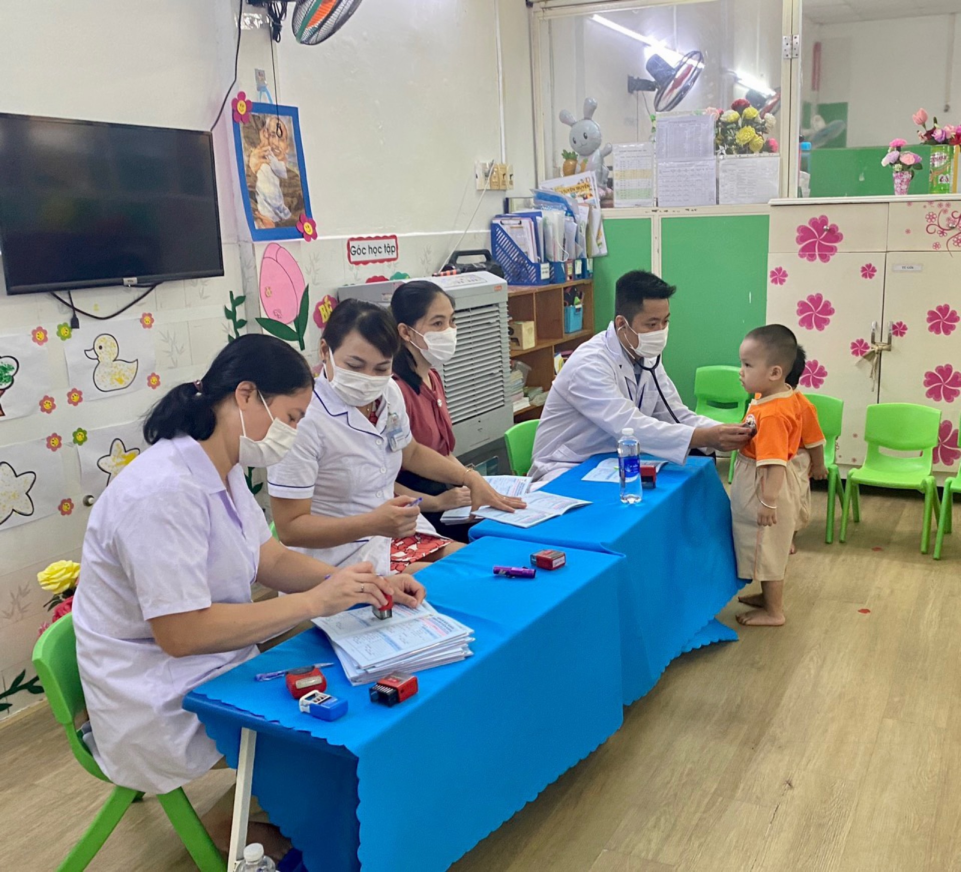 KHÁM SỨC KHỎE CHO BÉ 2023