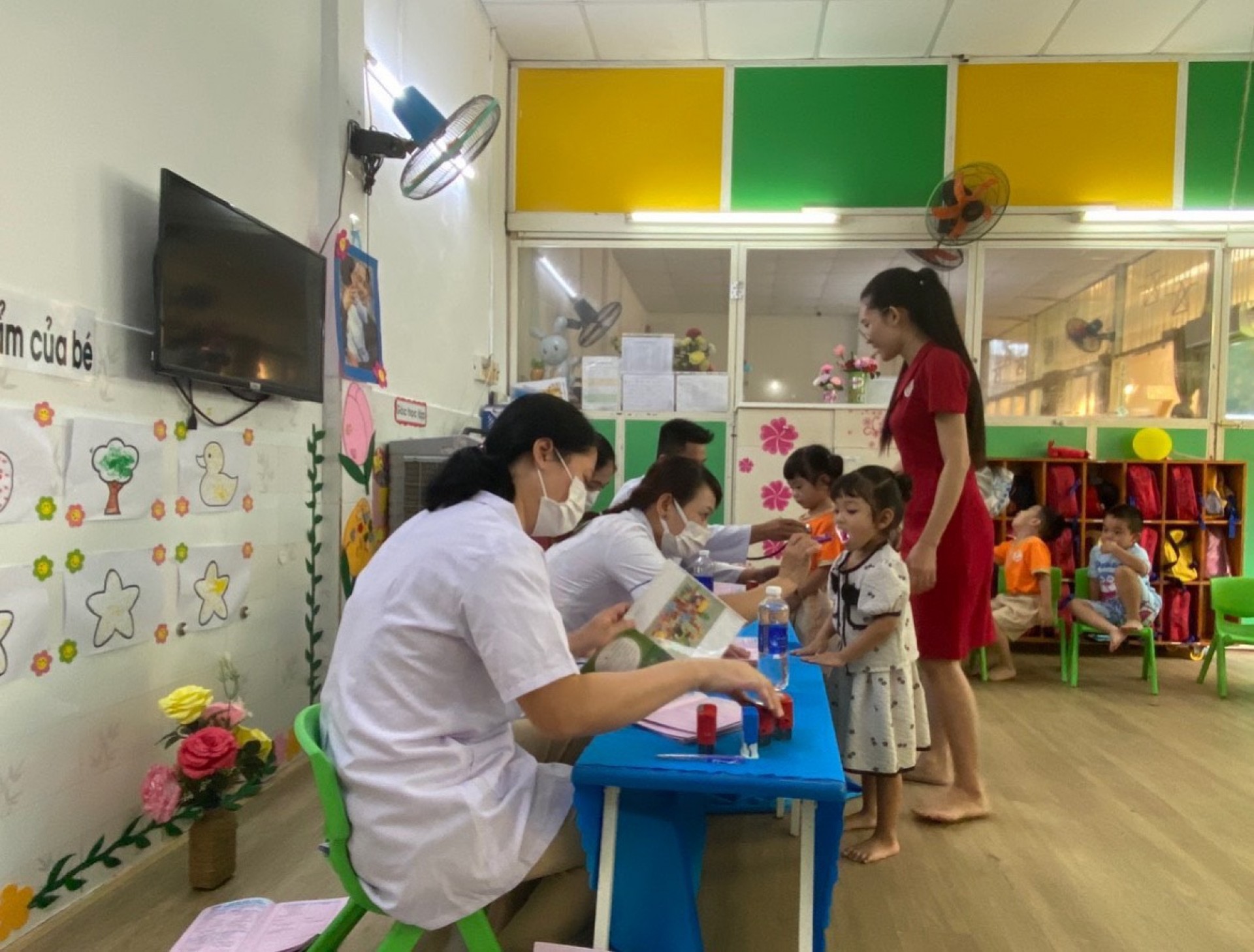 KHÁM SỨC KHỎE CHO BÉ 2023