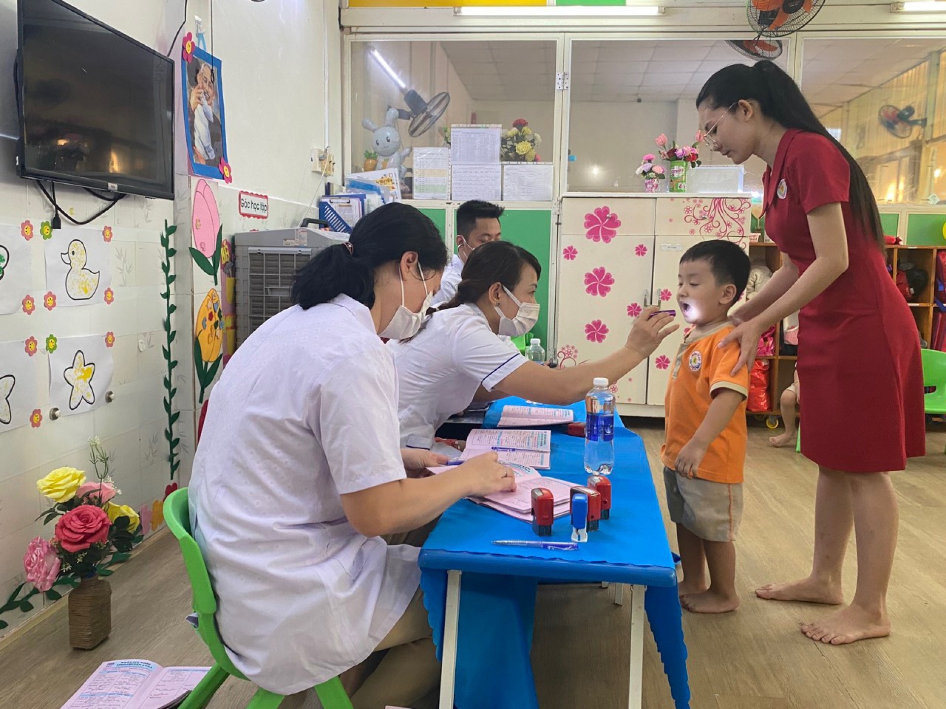 KHÁM SỨC KHỎE CHO BÉ 2023