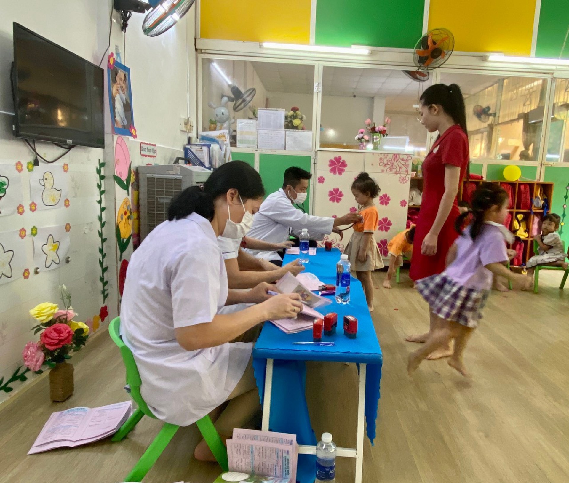 KHÁM SỨC KHỎE CHO BÉ 2023