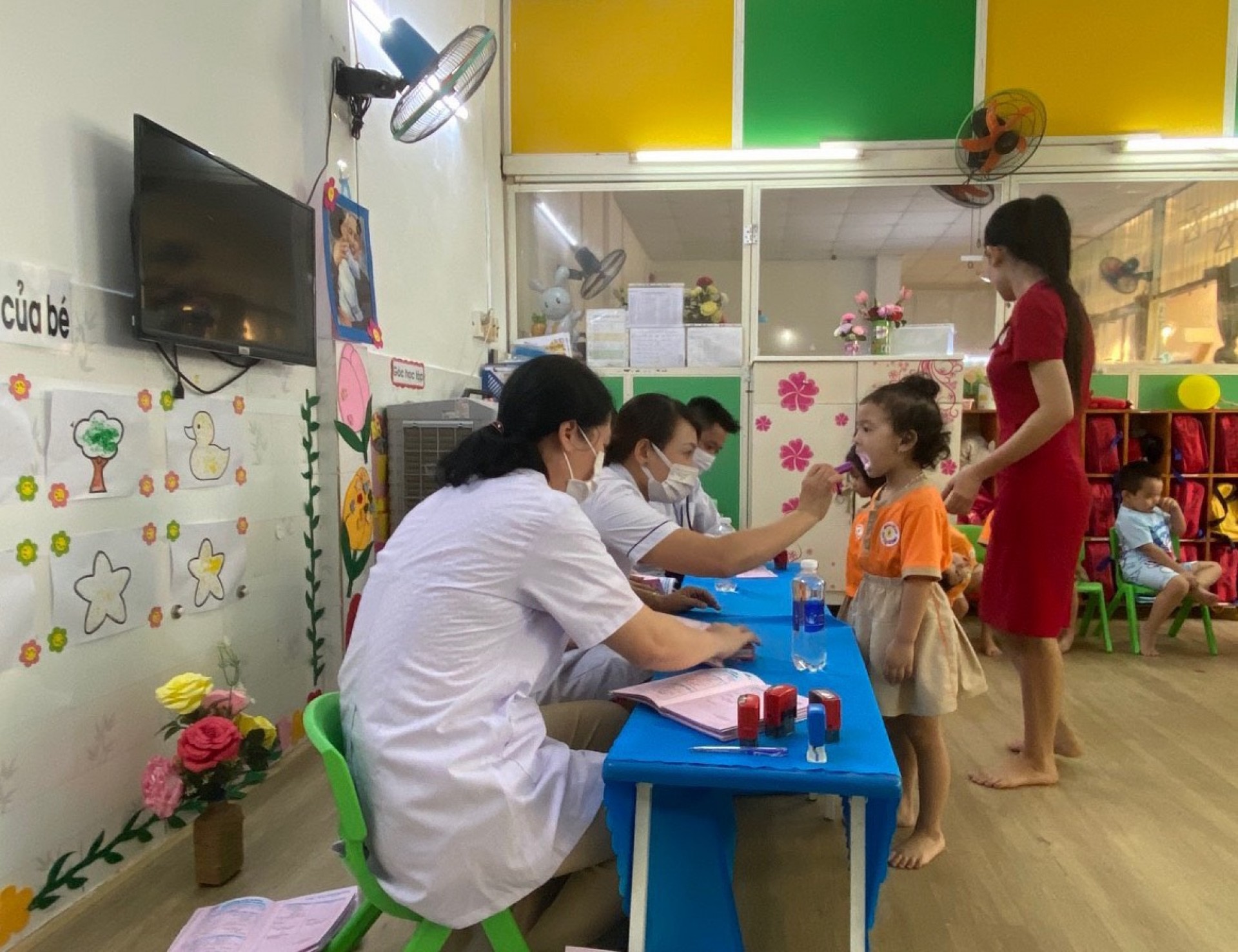 KHÁM SỨC KHỎE CHO BÉ 2023