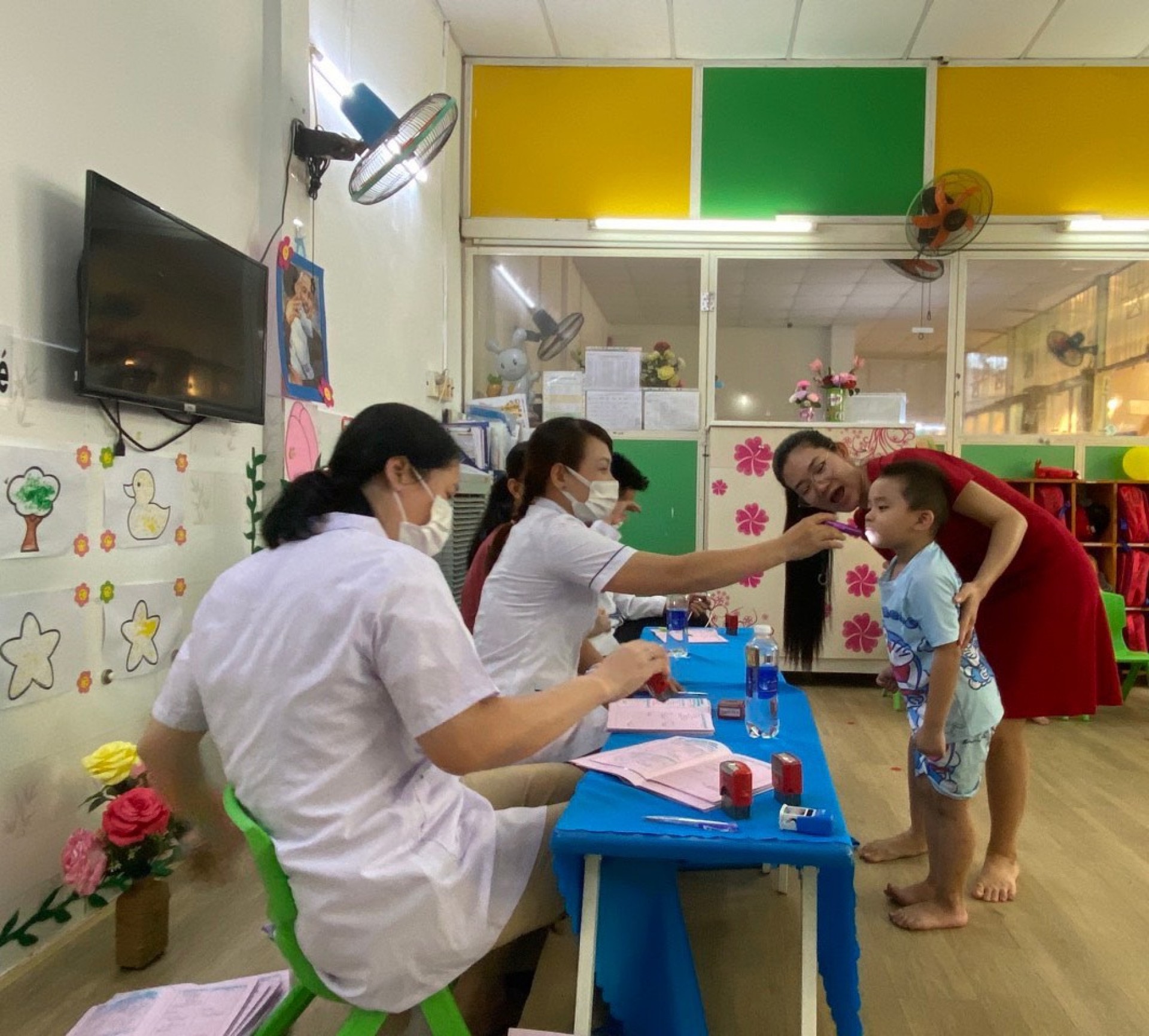 KHÁM SỨC KHỎE CHO BÉ 2023