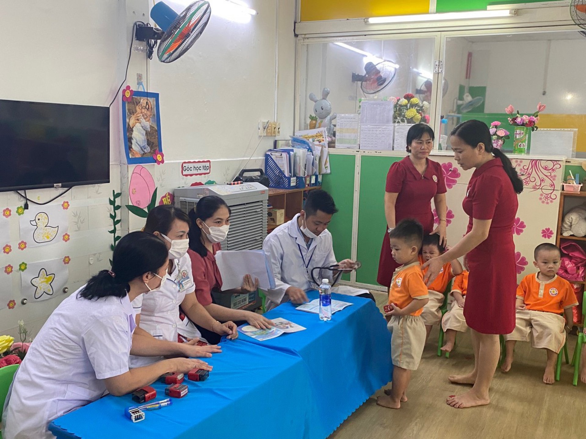 KHÁM SỨC KHỎE CHO BÉ 2023