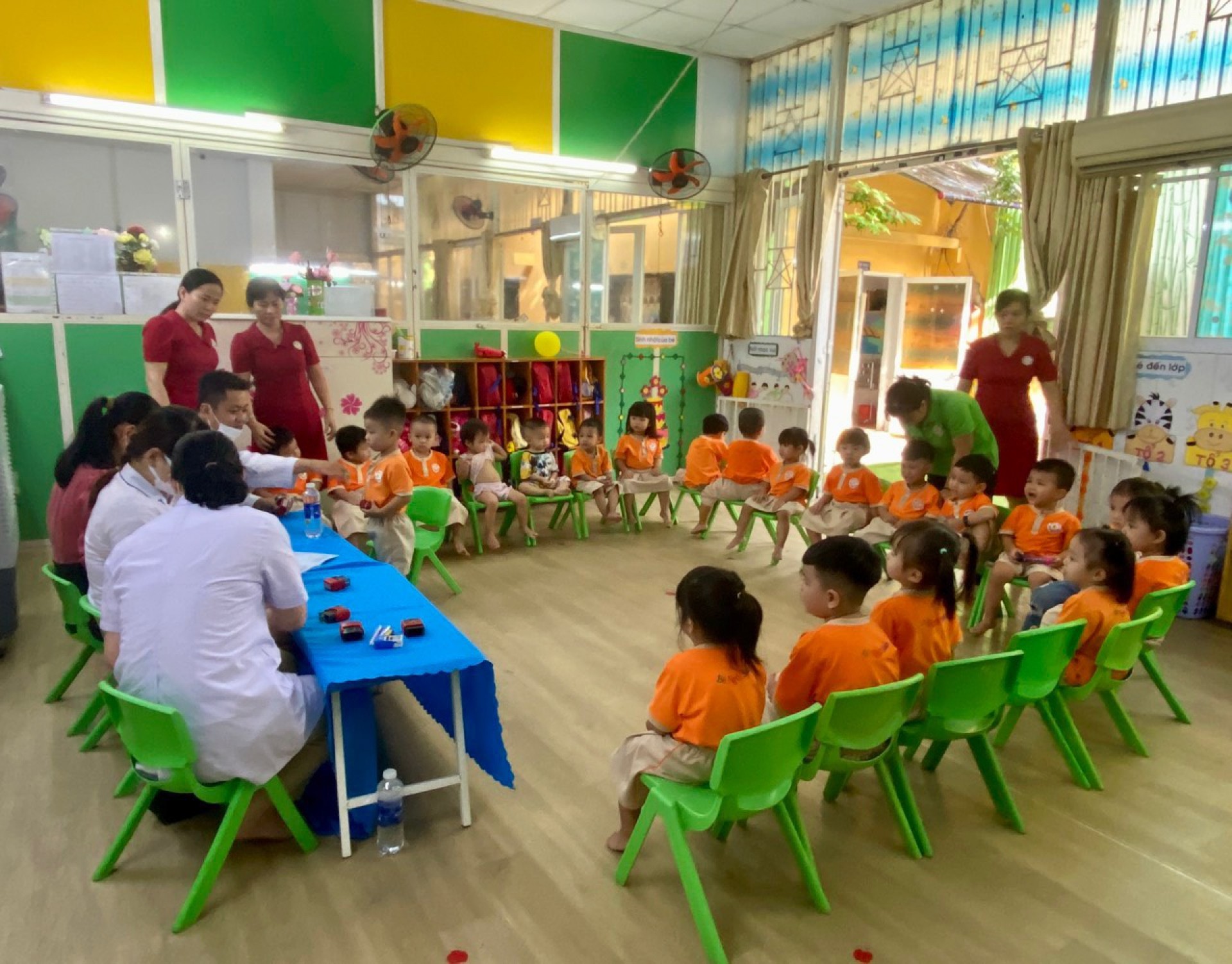 KHÁM SỨC KHỎE CHO BÉ 2023