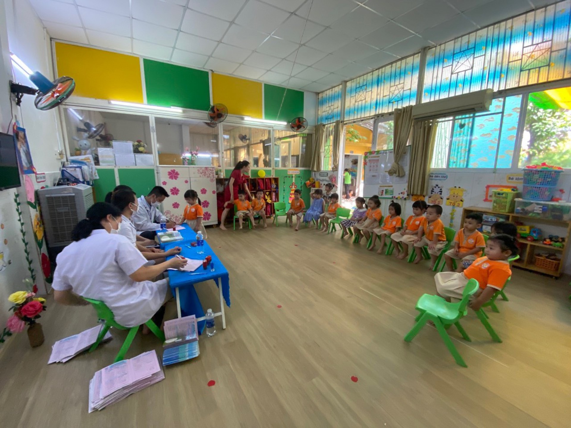 KHÁM SỨC KHỎE CHO BÉ 2023