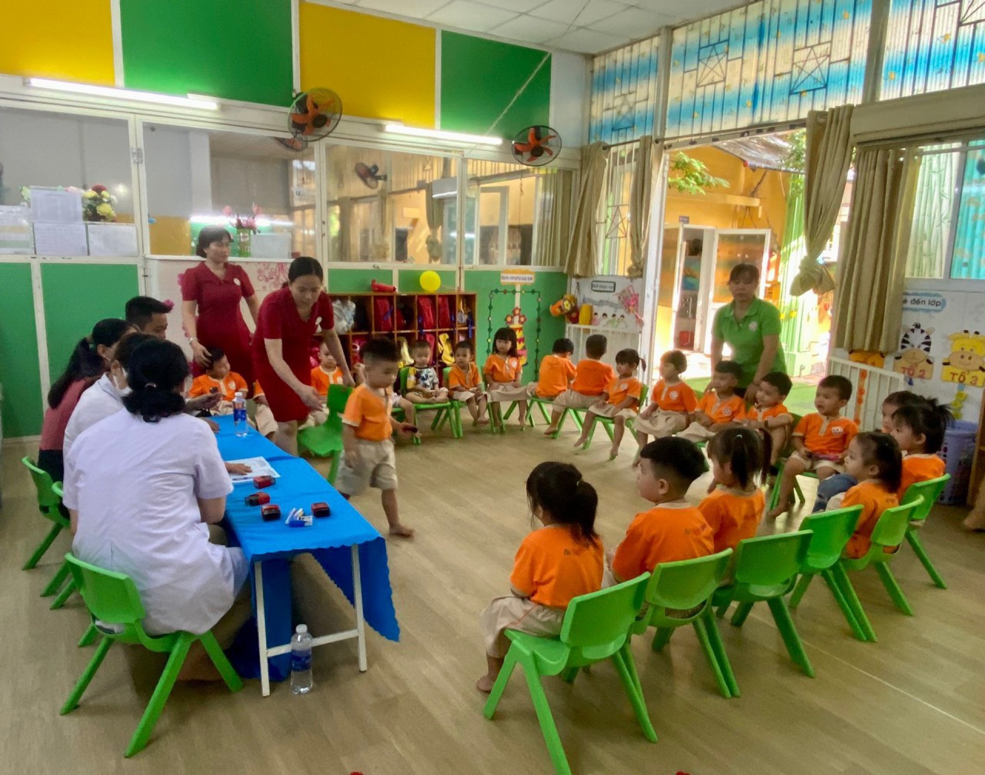 KHÁM SỨC KHỎE CHO BÉ 2023