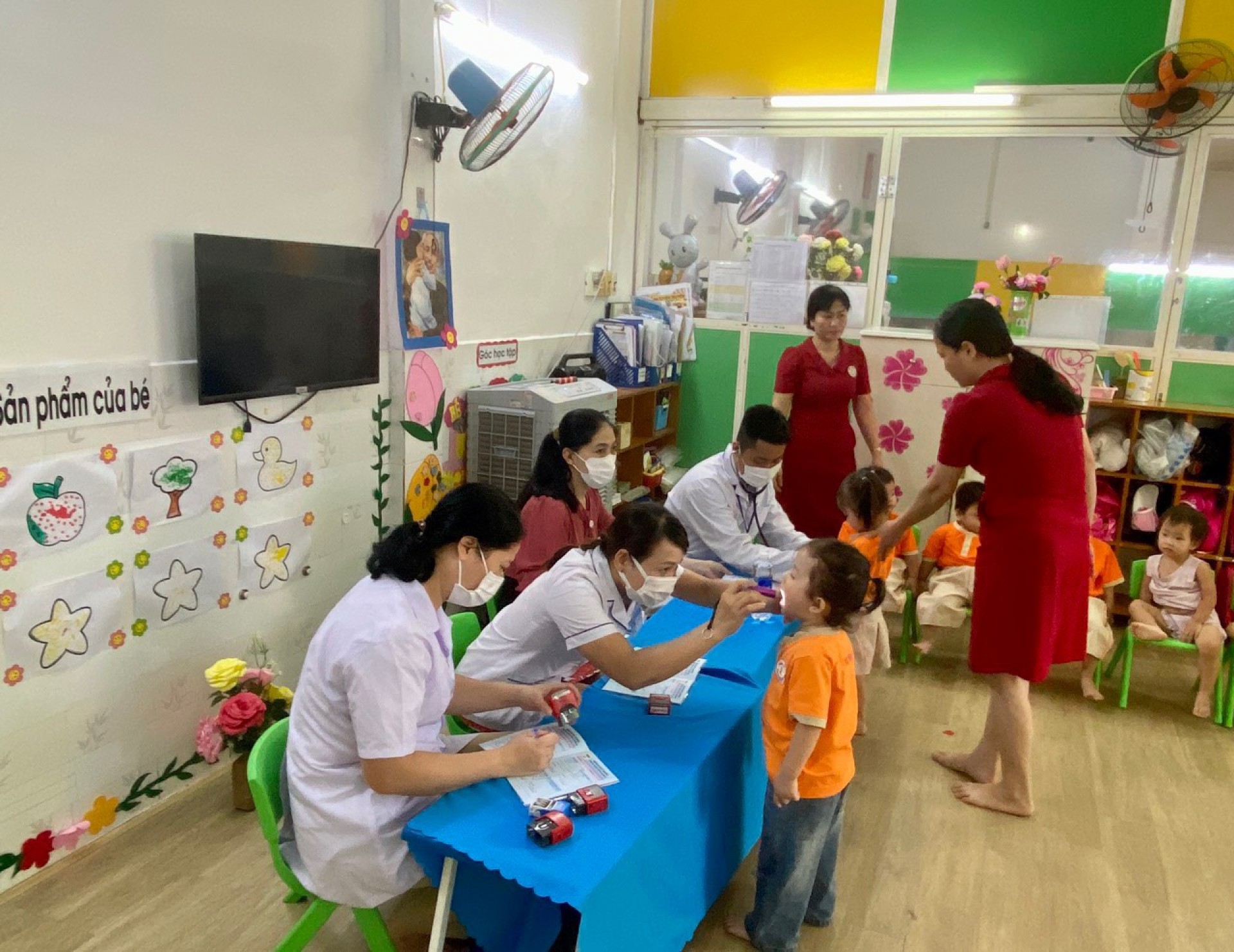 KHÁM SỨC KHỎE CHO BÉ 2023