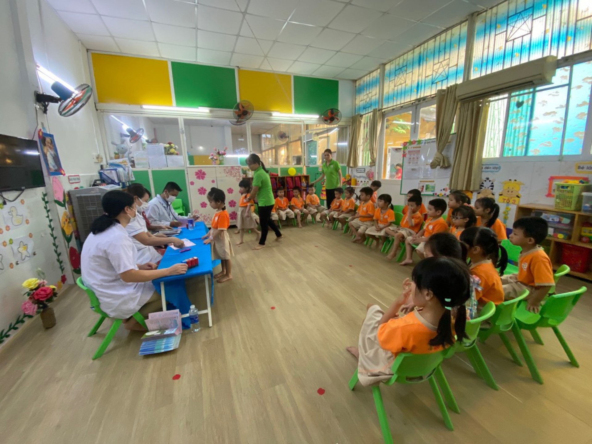 KHÁM SỨC KHỎE CHO BÉ 2023