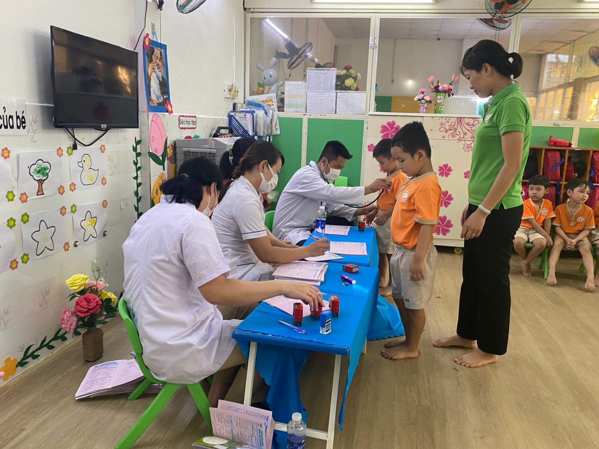 KHÁM SỨC KHỎE CHO BÉ 2023