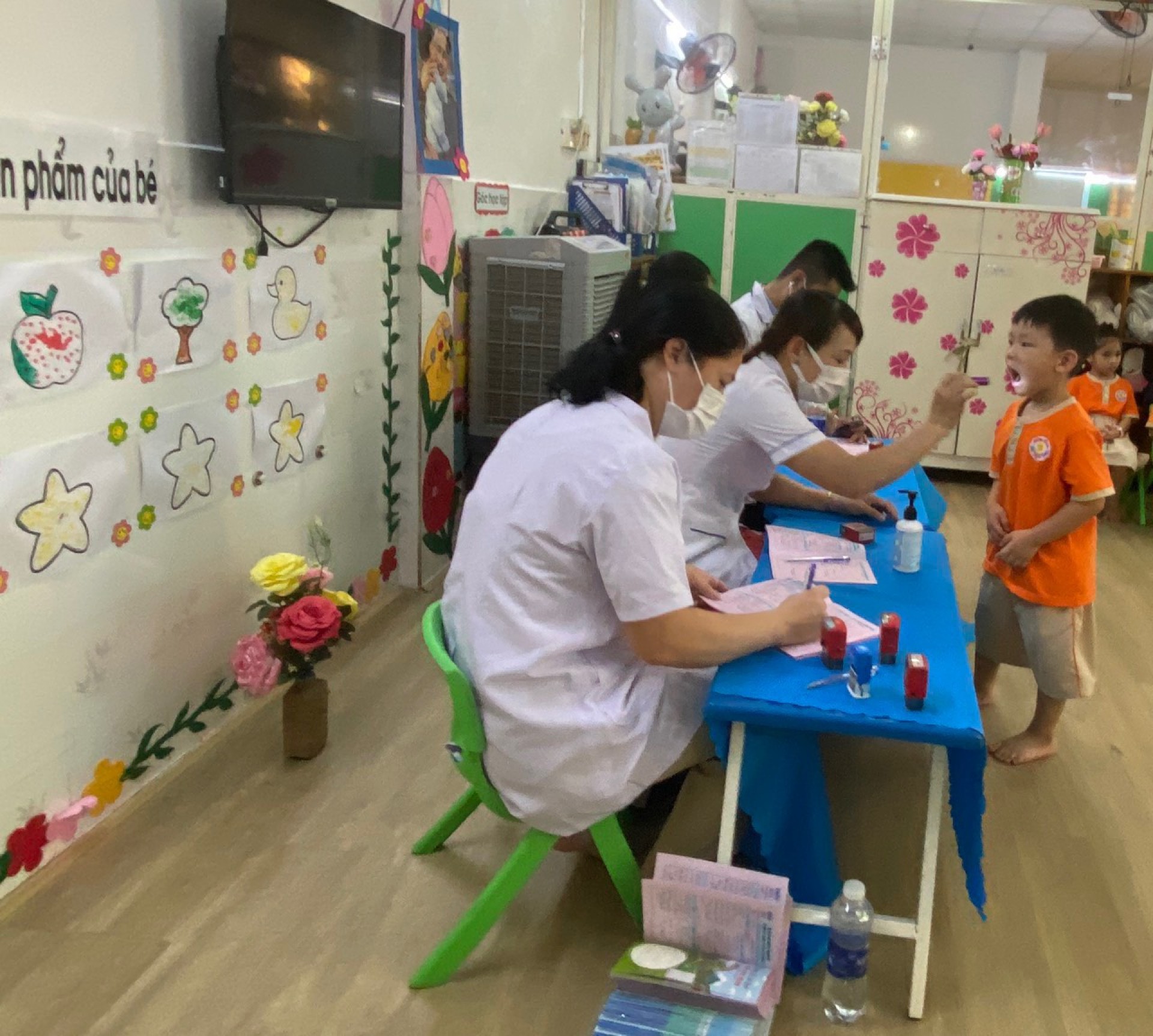 KHÁM SỨC KHỎE CHO BÉ 2023