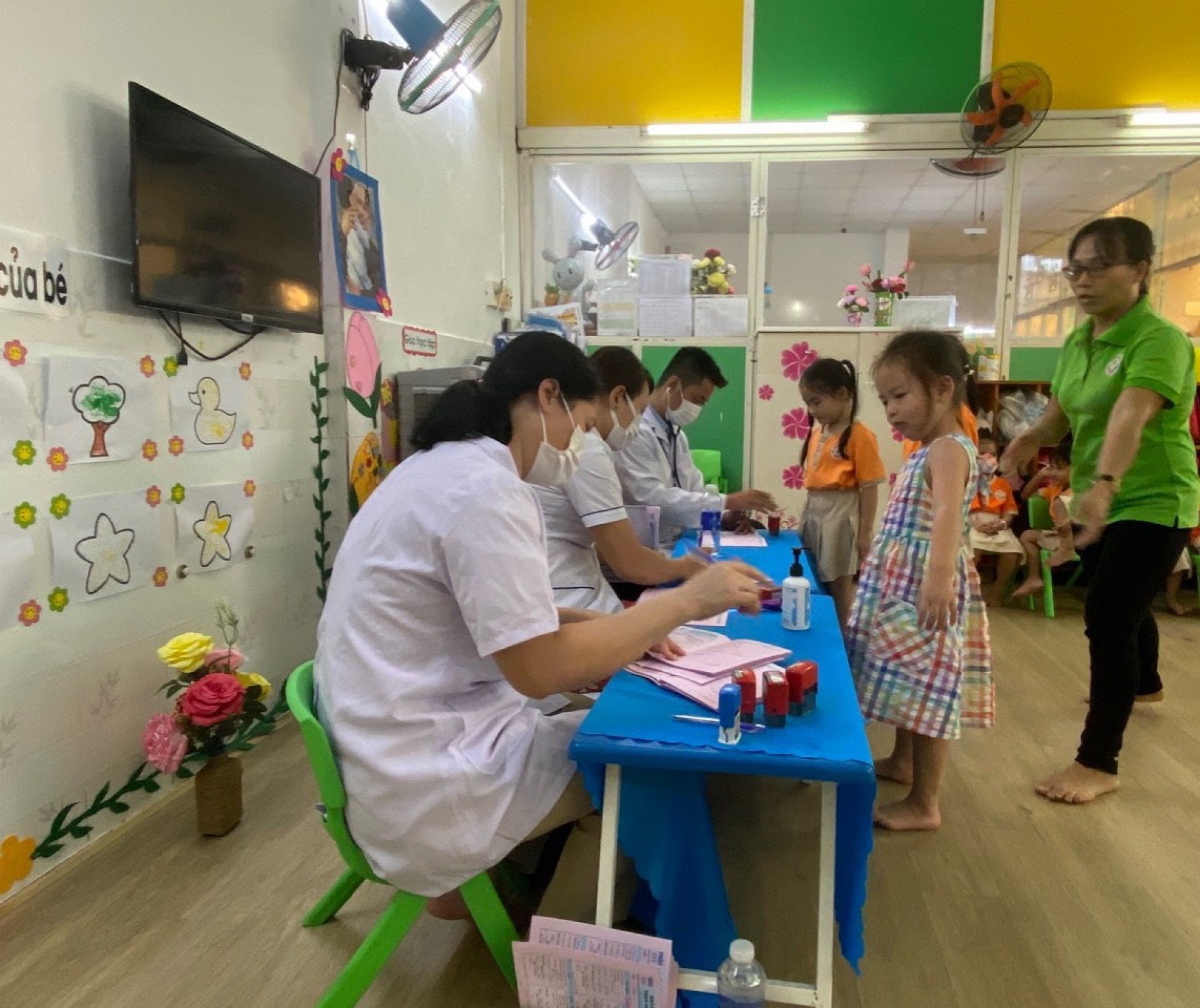 KHÁM SỨC KHỎE CHO BÉ 2023