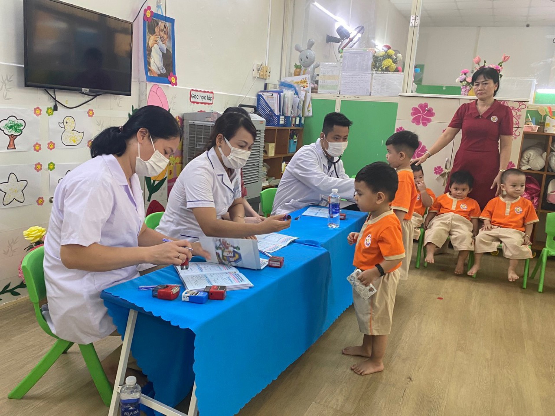 KHÁM SỨC KHỎE CHO BÉ 2023